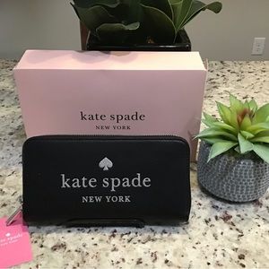 💝Host Pick💝Kate Spade Glitter On Embossed Leather Black Continental Wallet NWT